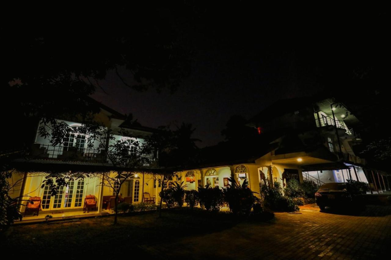 Seyara Holiday Resort Polonnaruwa Luaran gambar